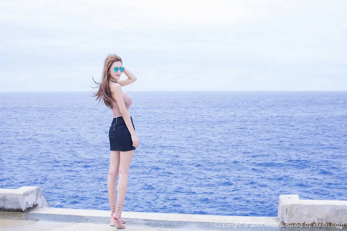 Xrmnw.Vip_妤薇Vivian_写真