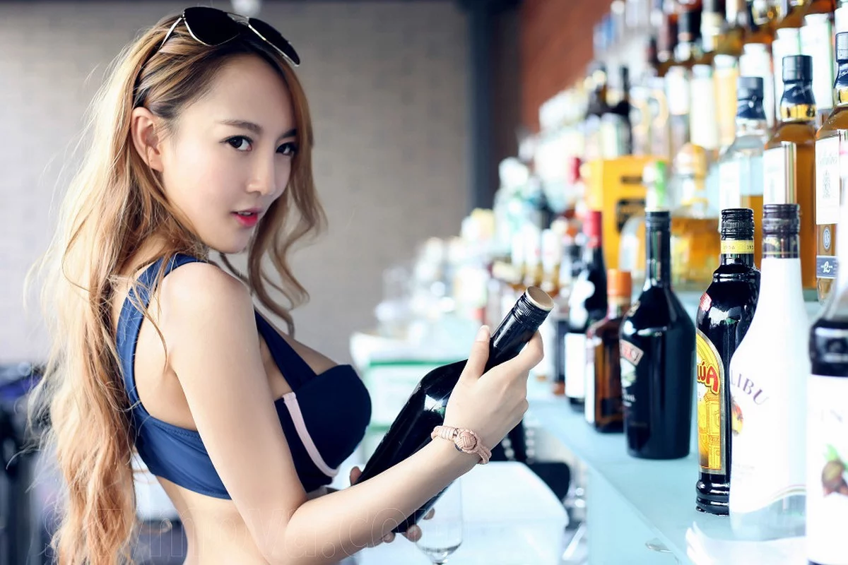 Xrmnw.Vip_草莓_写真