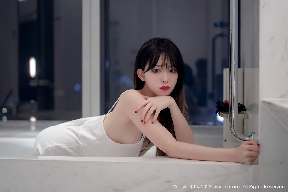 Xrmnw.Vip_奶瓶_写真
