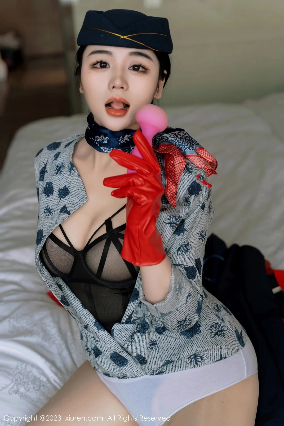 Xrmnw.Vip_汐汐爱吃草莓_写真