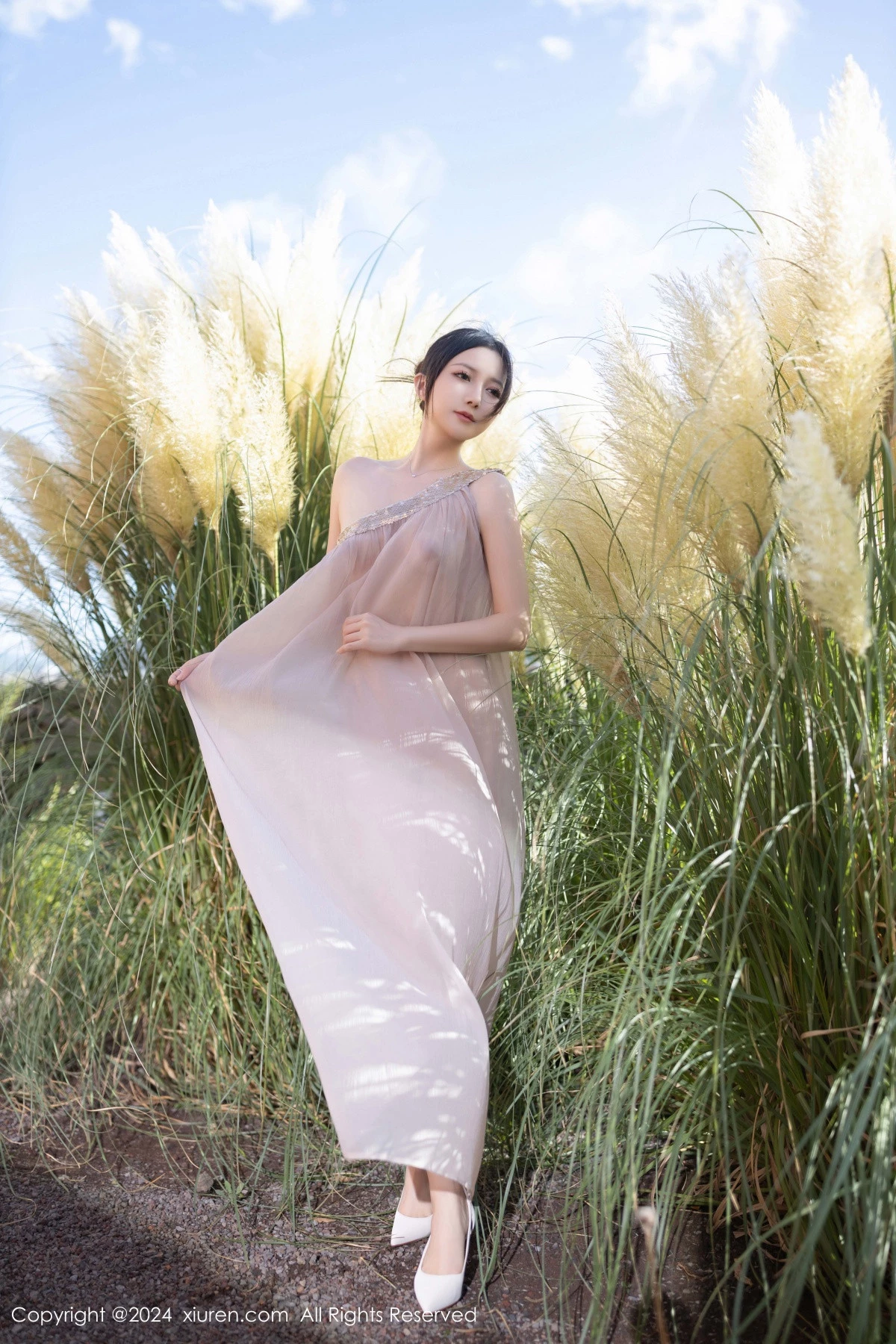 Xrmnw.Vip_鱼子酱_写真