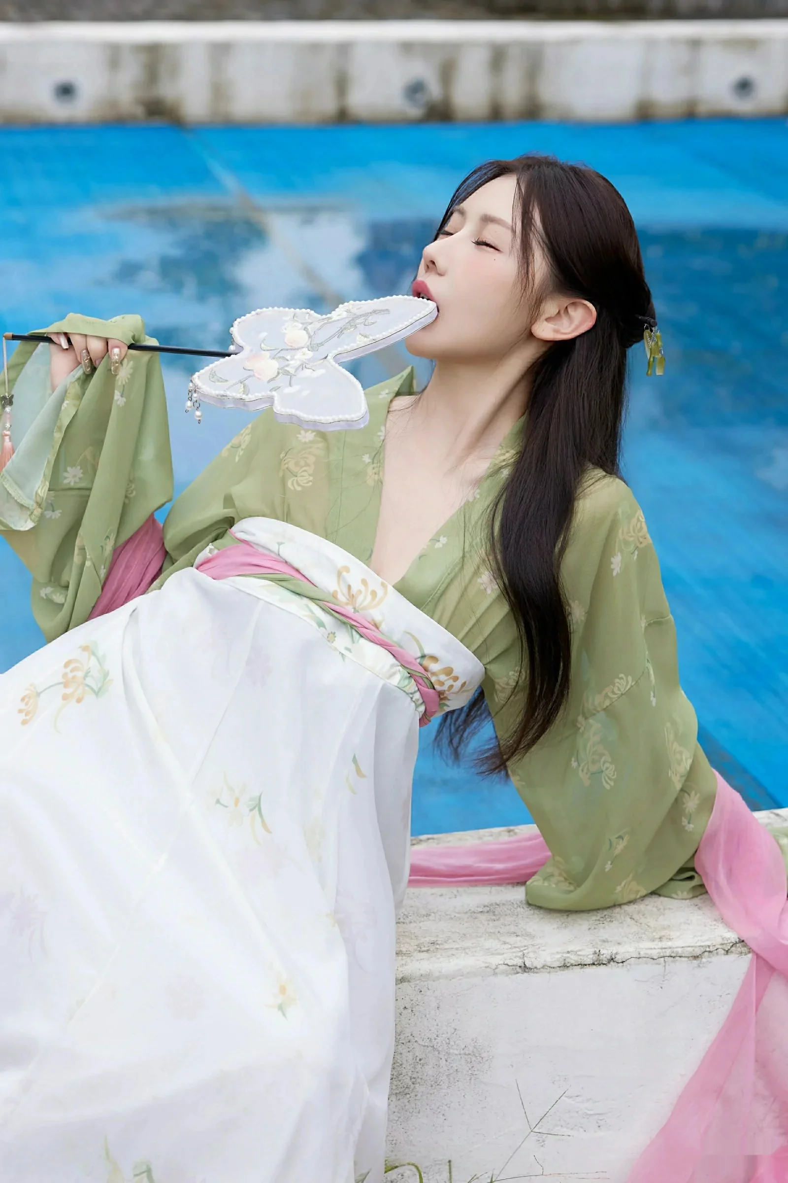 Xrmnw.Vip_尹甜甜_合集 Xrmnw.Vip_尹甜甜_写真